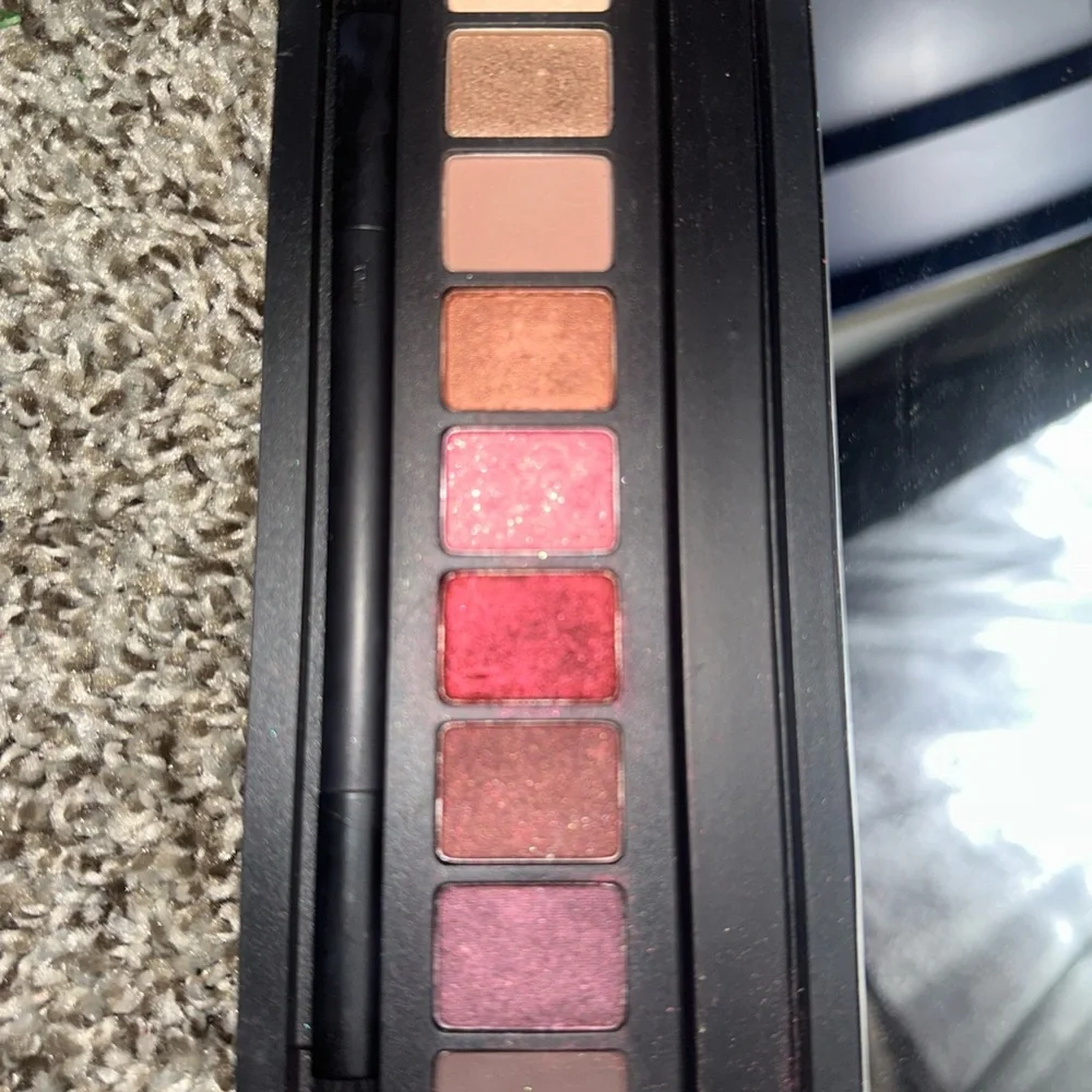 Mac Shiny Pretty Things Eye Party in Rose